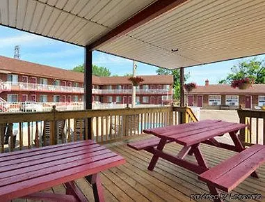Hotel Falls Lodge By The Falls Niagara Falls