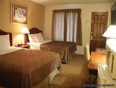Falls Lodge By The Falls Niagara Falls